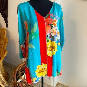 JOHNNY WAS Red & Turquoise Floral Print Pullover Top! Oversized! V Neck. Medium